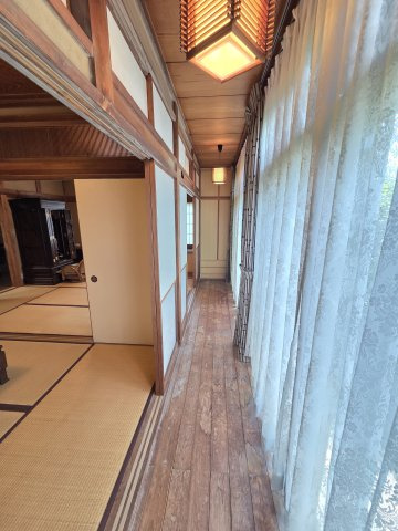 広縁です。収納付きです！