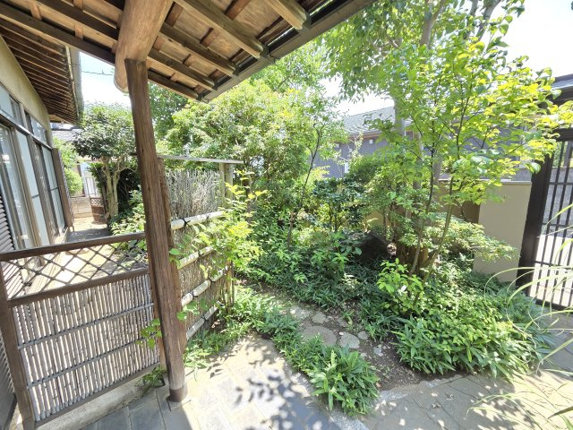 お庭です。