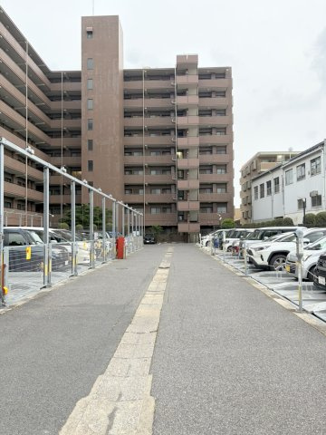 共用部・駐車場/空き状況は要確認