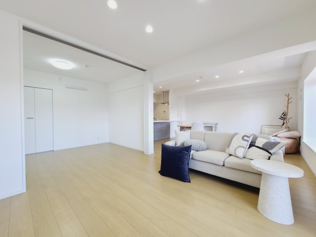 〇豊かな居住性と、安心感を満たすクオリティが見事に調和した住空間です。