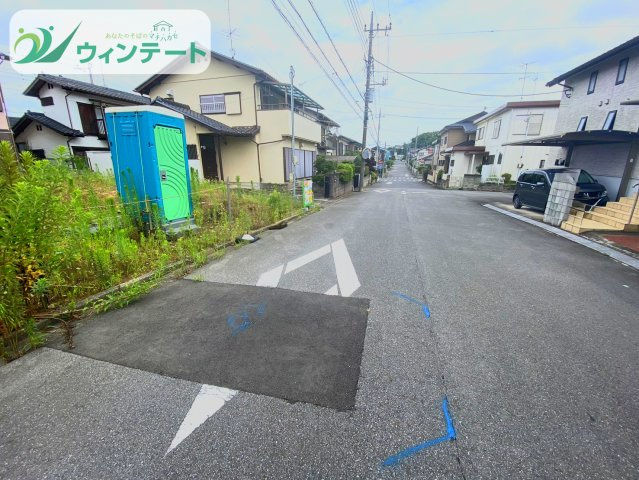 建築の進捗に応じて見学も可能です。現地で暮らしのイメージを膨らませてください。