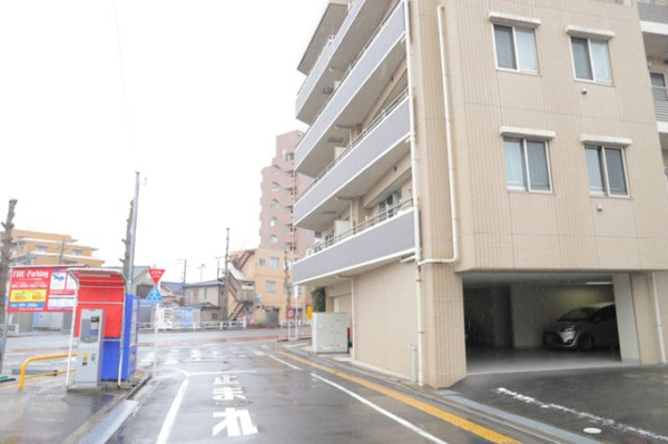 ダイアパレス八王子大和田の外観