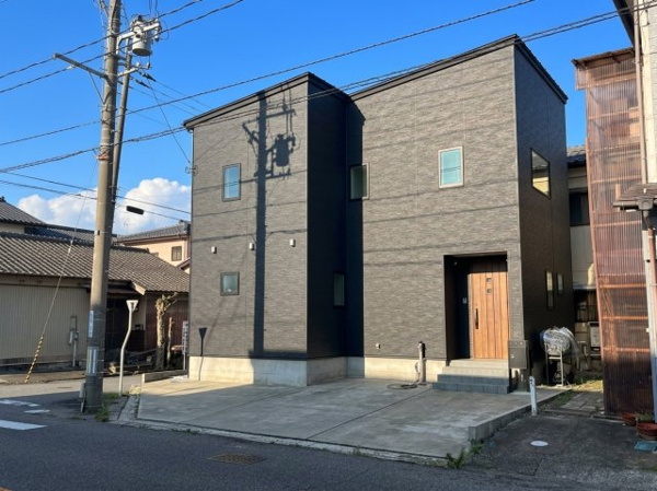 【松浜東町 2580万円の外観】