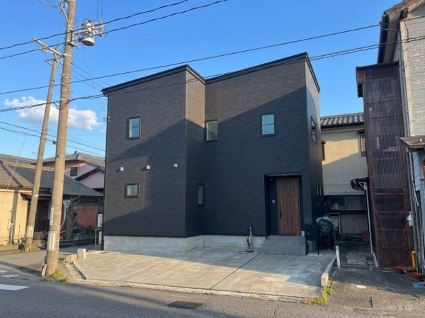 【松浜東町 2580万円の外観】