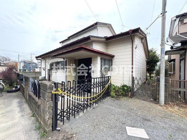 建築条件なしの売地の為、お好きなハウスメーカー・工務店にて建築可能な売地になります。