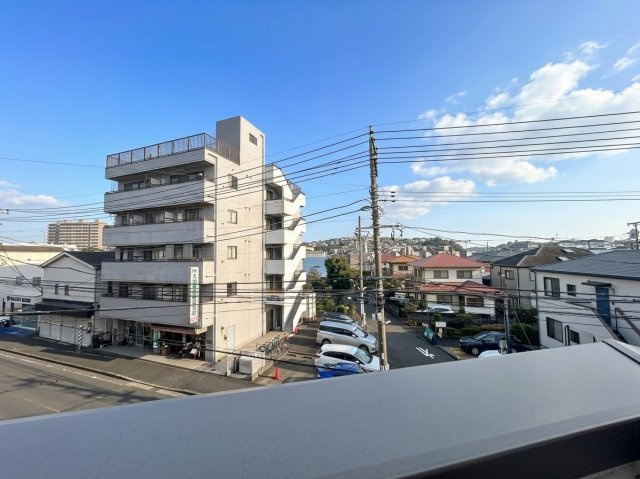 ■眺望■　南側バルコニーからの眺望！開けており日当たり良好♪