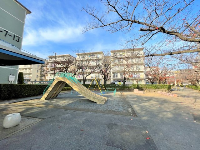 敷地内遊び場です！