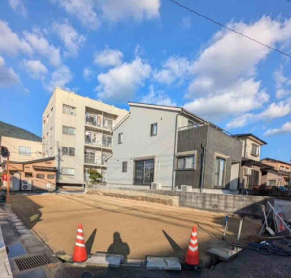 【上葛原二丁目の間取り】