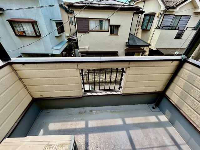 南向きバルコニーで陽当り良好！