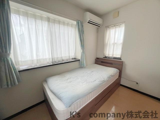 洋室5.4帖◇お子様のお部屋や趣味のお部屋にいかがでしょうか☆