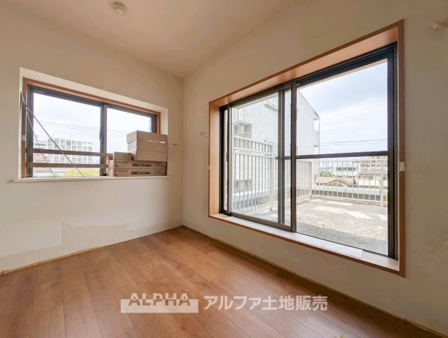 【comfort　room】　◆落ち着きのある室内◆寝室としても子ども部屋としても使いやすく、暮らしの変化にも対応できる空間。日々の時間を穏やかに過ごせます。