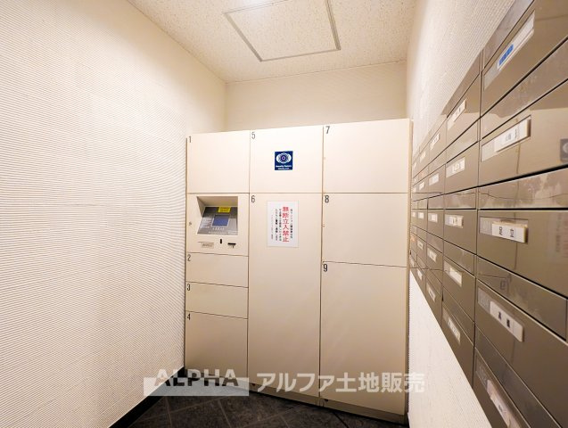 【Delivery　Box】　◆宅配ボックス◆通販を利用するのがスタンダードな昨今、戸建にも必要な装備のひとつとなりました。