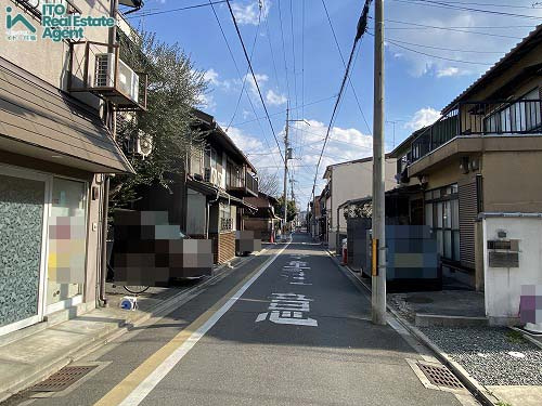 前面道路含む現地写真