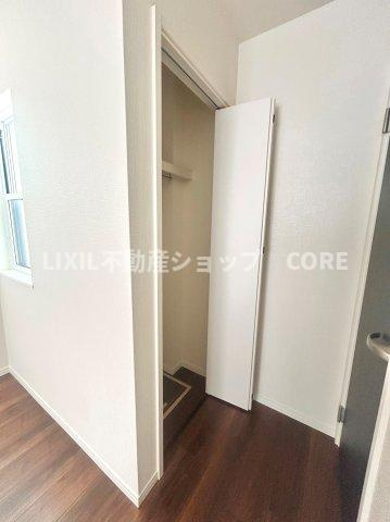 暮らしの心地を大きく左右する収納を適材適所に配置し、使い勝手を考慮しました。