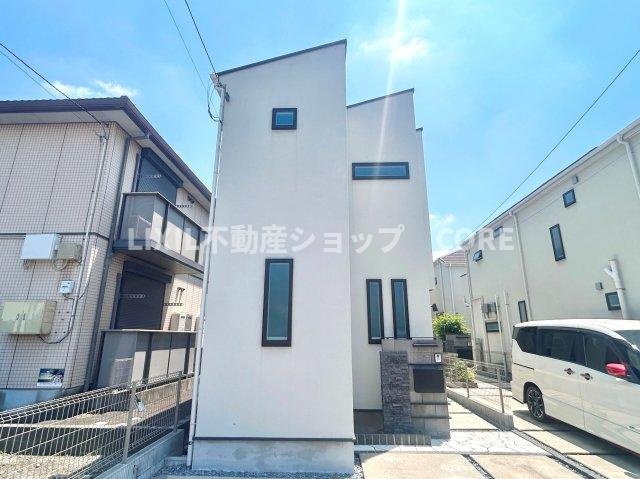 木造2階建、長期優良住宅などはスタッフまでお問い合わせください。