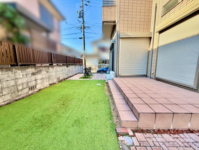 お庭の付いた物件です。