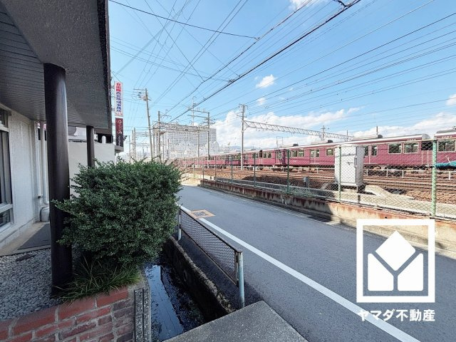 阪急電鉄今津線・神戸線「西宮北口」駅まで徒歩約7分の立地。