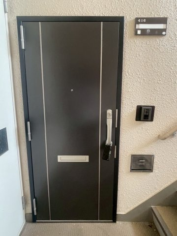 ダブルディンプルキーの玄関ドア