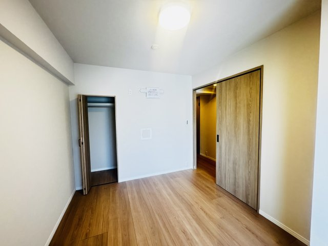 現地写真　各部屋収納がありスッキリお片付けできます♪