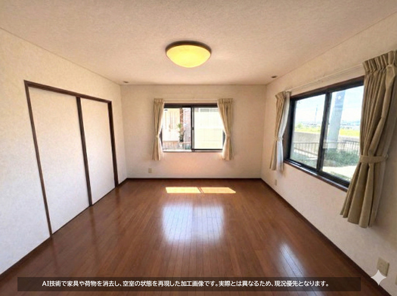 窓が多く陽当りのよい洋室です。(※AIの家具消しツール使用)