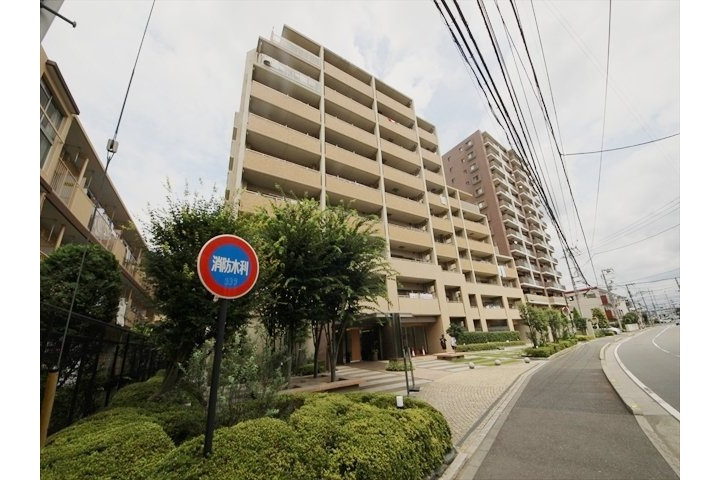 4階部分の南向き住居！ペット飼育可能ですので、大切なペットと一緒に暮らせます