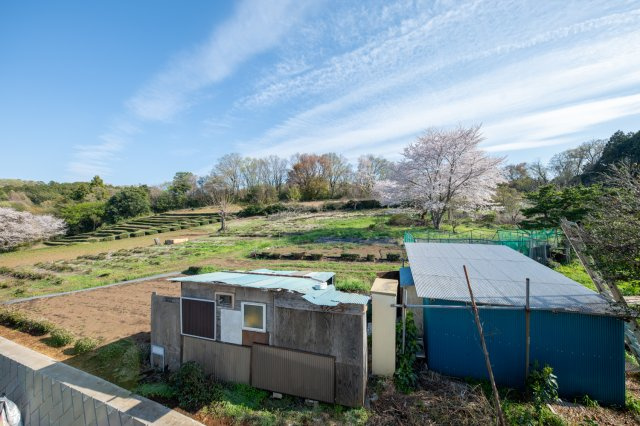 目の前に遮るものがなく開放的なく空間です