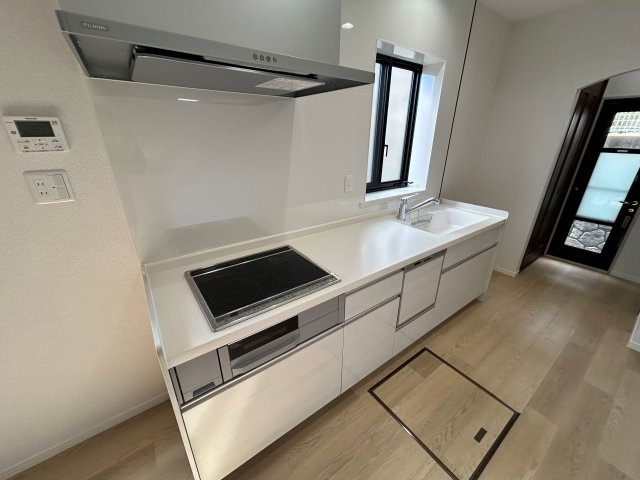キッチンは新調済み。