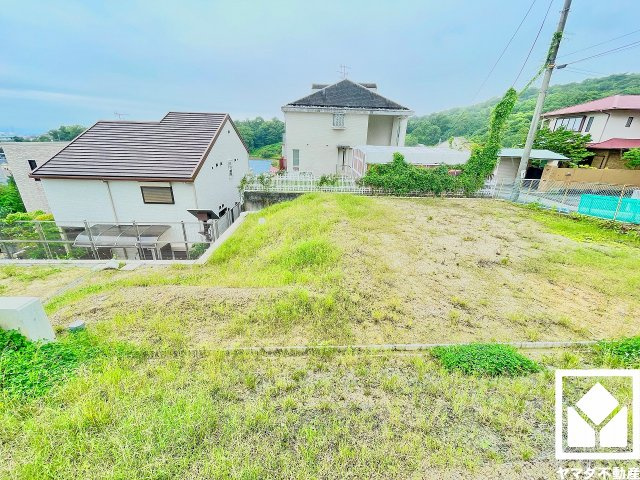 家族との時間も、自分だけの時間も心地よく過ごせる住まいを描ける土地。