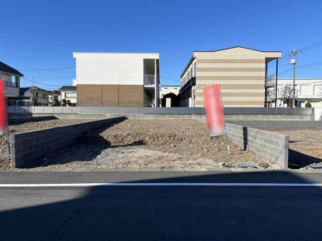 南道路と十分な奥行きを生かし、プライベート性の高い間取りをご提案します