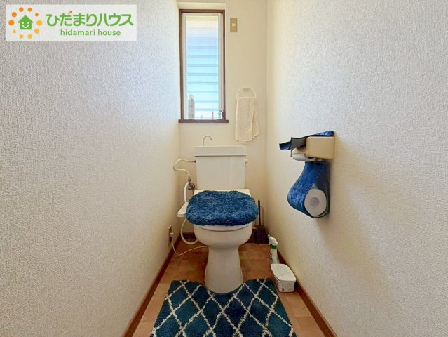 1・2階にトイレあり。階段を降りなくてもいいので、高齢者の方も優しい☆彡