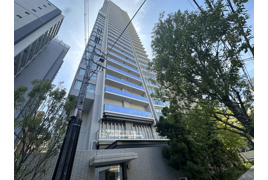 プレミストタワー靱本町の外観