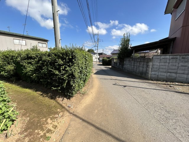 前面道路含む現地土地写真