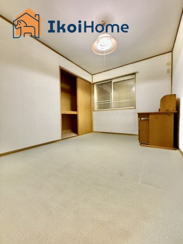 年中無休：当日予約可●2階洋室です。各部屋収納がございます！