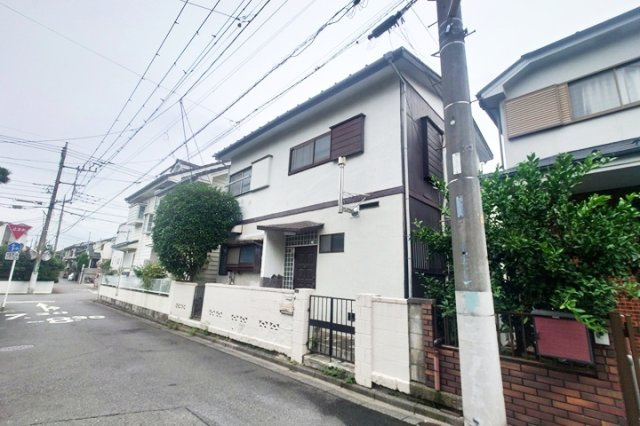 2駅利用可能、バス便多く通勤通学に便利な立地
