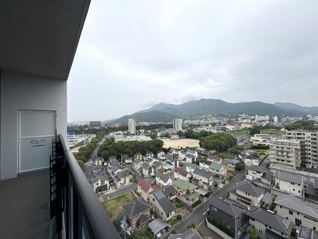 高層階ならではの開放的な眺望をお楽しみいただけます。