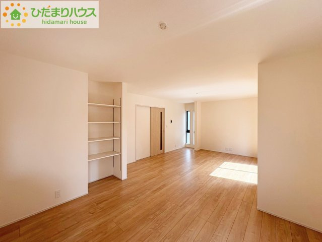大型テレビに大型ソファー(^^)どんなインテリアにしますか？