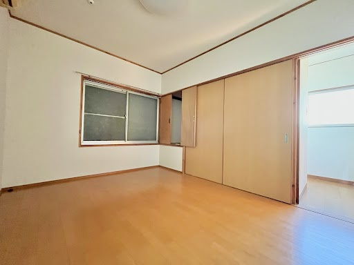 寝室や子ども部屋など、ライフスタイルに合わせて使える洋室です。