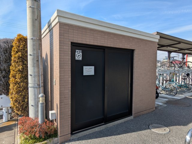 敷地内ゴミ置き場