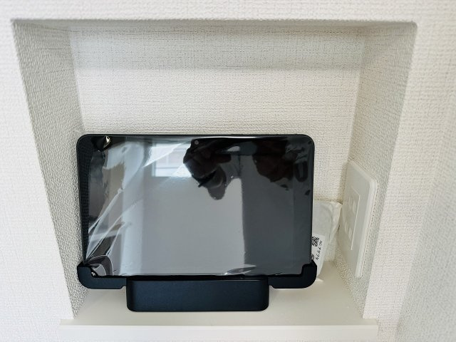 ～TVモニター付インターホン機能もある多機能タブレット～