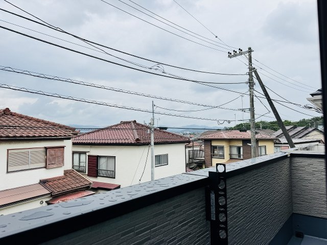 ～2部屋から出入り可能なバルコニー～