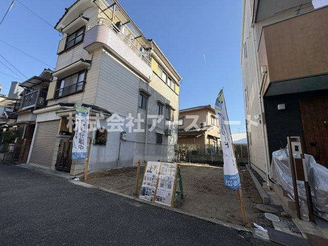 外観：327002179111