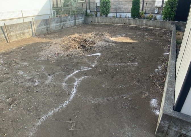 家を建てる前提で土地を探している場合、地盤の丈夫さは譲れない条件の一つです。地盤が脆弱だと追加工事が必要となります。また、過去に地盤沈下や液状化現象を起こした土地は、できるだけ避けた方がいいでしょう。
