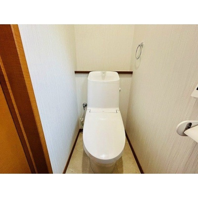 使い勝手に配慮したウォシュレット機能付きトイレを採用◎