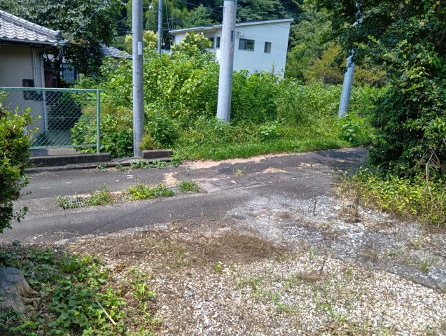 緑豊かな環境で、ゆったりとした暮らしが叶います。週末のセカンドハウスとしてもおすすめです。