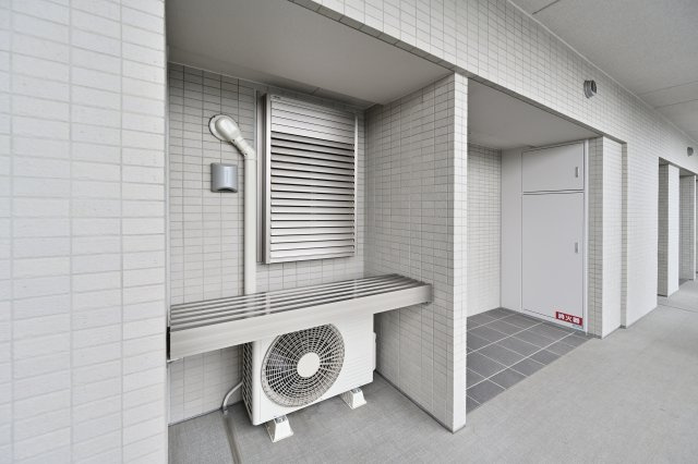 【玄関】