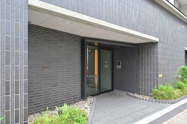 【エントランス】　江戸川橋通り口