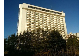 琵琶湖プラザの外観