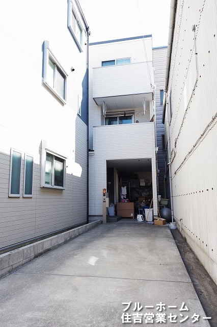 外観：327002165221