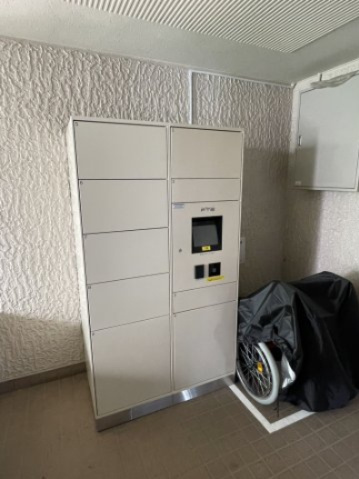 宅配ボックスがあるので、不在時の荷物の受け取りも安心です
