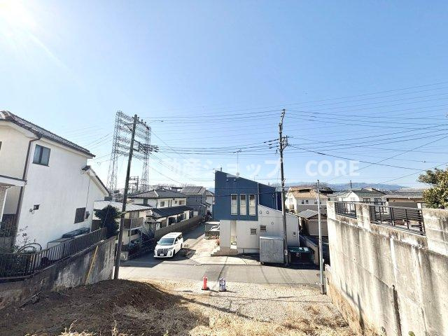 高台に立地しているので、開放感があり、遮るものもなく気持ちのいい景色が広がります。
